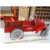 Image 2 : Vintage 1939 pedal car complete (never used)