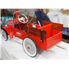 Image 7 : Vintage 1939 pedal car complete (never used)