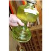 Image 2 : Green Depression oil lamp