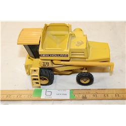New Holland Combine TR97