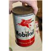 Image 2 : Empty Mobil quart oil tin