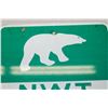 Image 2 : NWT Polar Bear road sign
