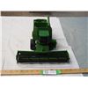 Image 3 : John Deere model 9500 combine (missing table auger) 14" long