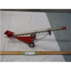 IHC toy 1970's  1/16 scale grain auger