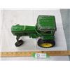 Image 2 : John Deere 1/16 scale toy tractor 4430?
