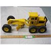 Image 3 : Tonka toy road grader (16" long) metal