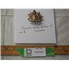Image 1 : Queens Own Rifles of Canada badge WWII