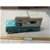 Image 1 : Buddy L truck with camper missing back wheels and door (missing parts)