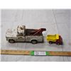 Image 1 : 2 Metal trucks Tonka wrecker + Japan dump truck