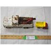 Image 2 : 2 Metal trucks Tonka wrecker + Japan dump truck