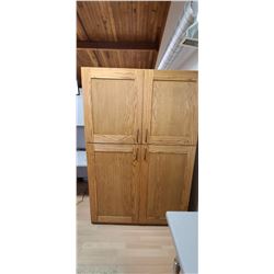 OAK VENIER CABBINET 48X34X72