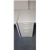 Image 10 : COMPLETE OFFICE UNIT - DESKS, CABBINETS, OFFICE PARTICIANS. GREAT SHAPE