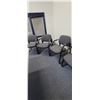 Image 4 : HEAVY DUTY GRADE OFFICE CHAIRS QTY 5