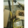 Image 8 : LARGE LOT OF MISC TOOLS