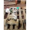 Image 1 : 2" 1500 NEWCO GATE VALVE