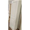 Image 2 : EIGHT 24" AND ONE 28" INTERIOR DOORS
