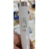 Image 3 : 13 SYLVANIA 18" 15W DAYLIGHT FLOURESCENT TUBES