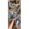 Image 8 : 50 X MISC SIZES KV SHELVING TRACK RAILS 36"