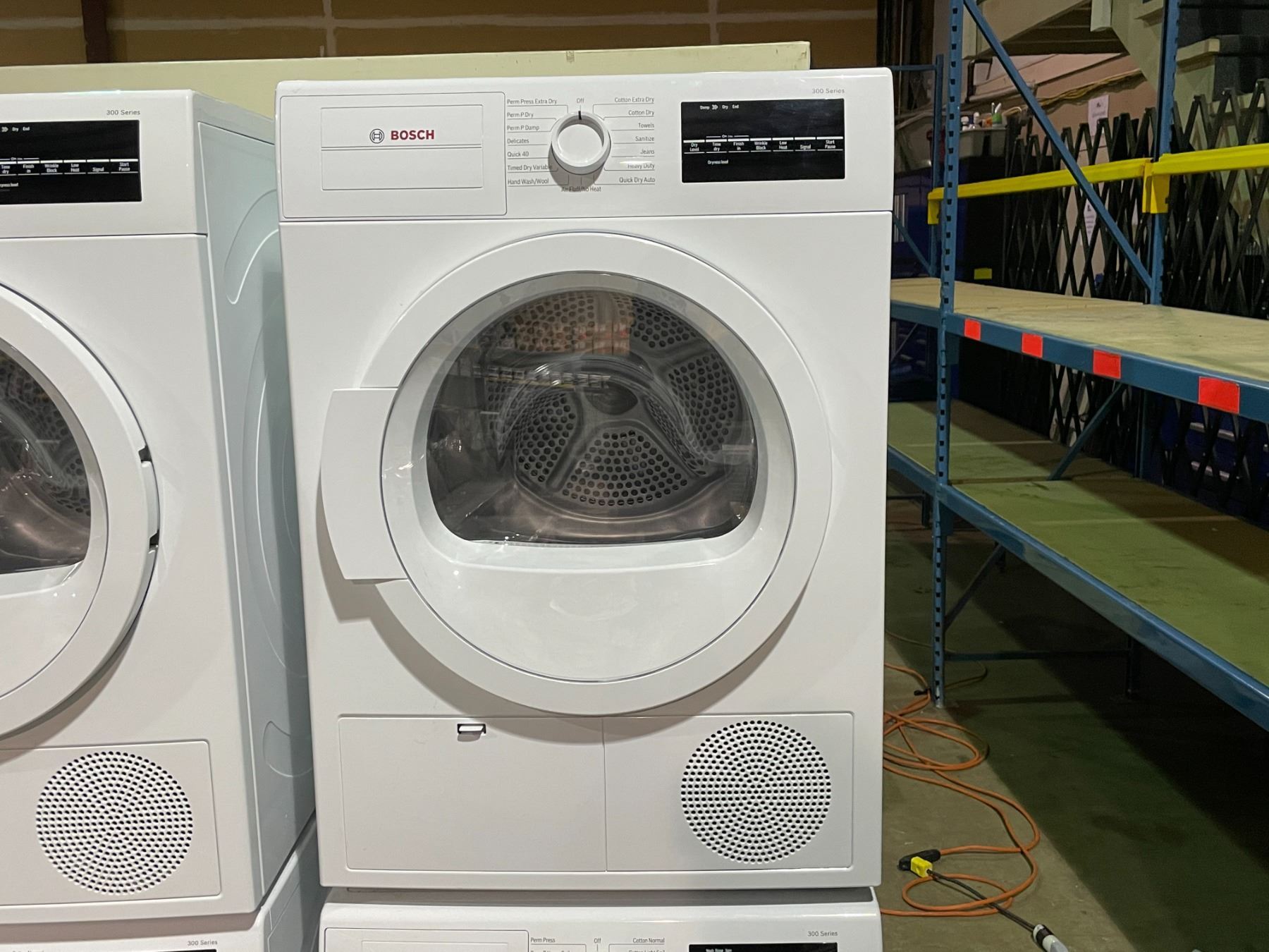 BOSCH 300 SERIES WAT28400UC WHITE FRONT LOAD STACKING WASHER ...