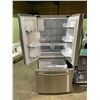 Image 2 : SAMSUNG RF26J7500SR/AA FRENCH DOOR 25.5 CU FT 33"W STAINLESS STEEL REFRIGERATOR WITH WATER & ICE
