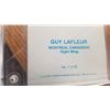 Image 2 : GUY LAFLEUA SIGNED HOCKEY CARD WITH SOUVINEIR PUCK