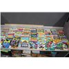 Image 2 : (50) Spiderman Comics