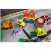 Image 8 : Bucket of Toys