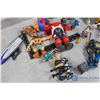 Image 3 : Assorted Toys