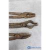 Image 2 : (3) Pairs of Blacksmiths Tongs
