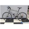Image 1 : Men's 26" Marin Racer Bike
