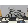 Image 1 : Men's 26" Hyper Mountain Bike