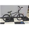Image 2 : 20" GT BMX Bike