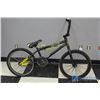 Image 2 : 20" Haro BMX Bike