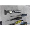 Image 4 : Paint Scraper, Misc Screwdrivers & Chisel