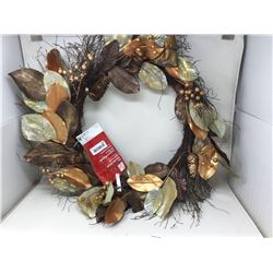 30in Magnolia Wreath