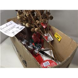 Lot of Assorted Christmas Items