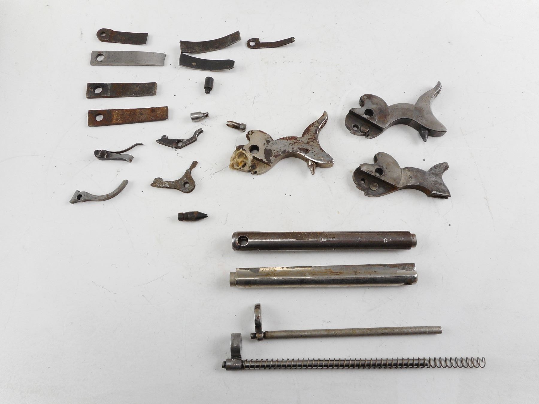 COLT SAA 1873 REVOLVER PARTS Switzer's Auction & Appraisal Service