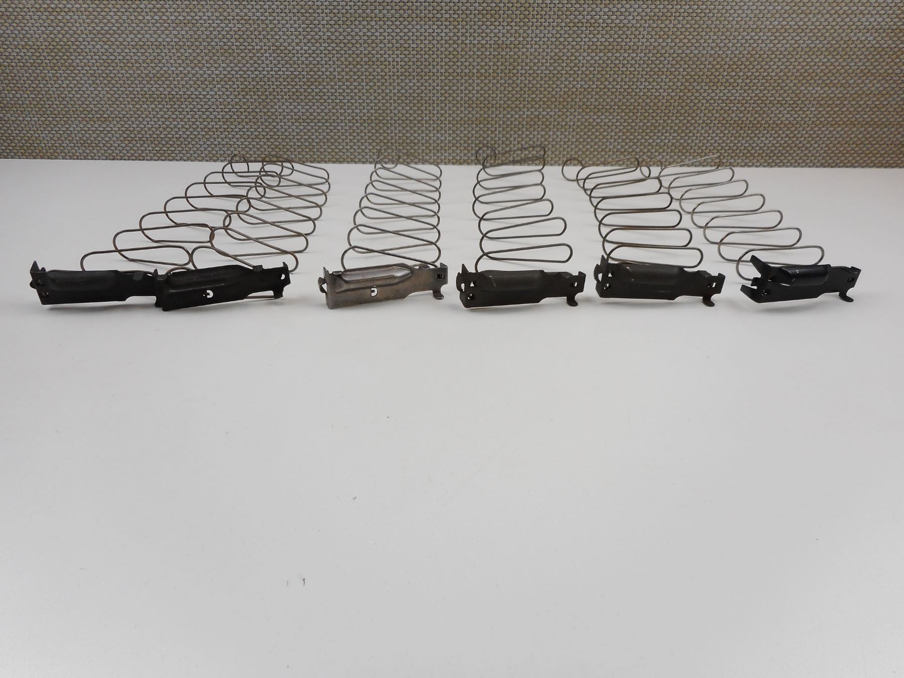 FN-FAL RIFLE MAGAZINE SPRINGS