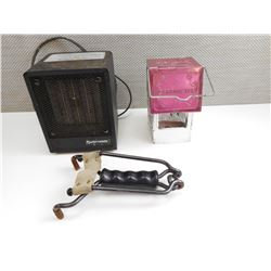 ASSORTED ACCESSORIES