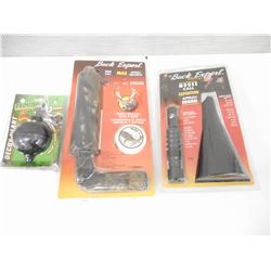 ASSORTED HUNTING ACCESSORIES
