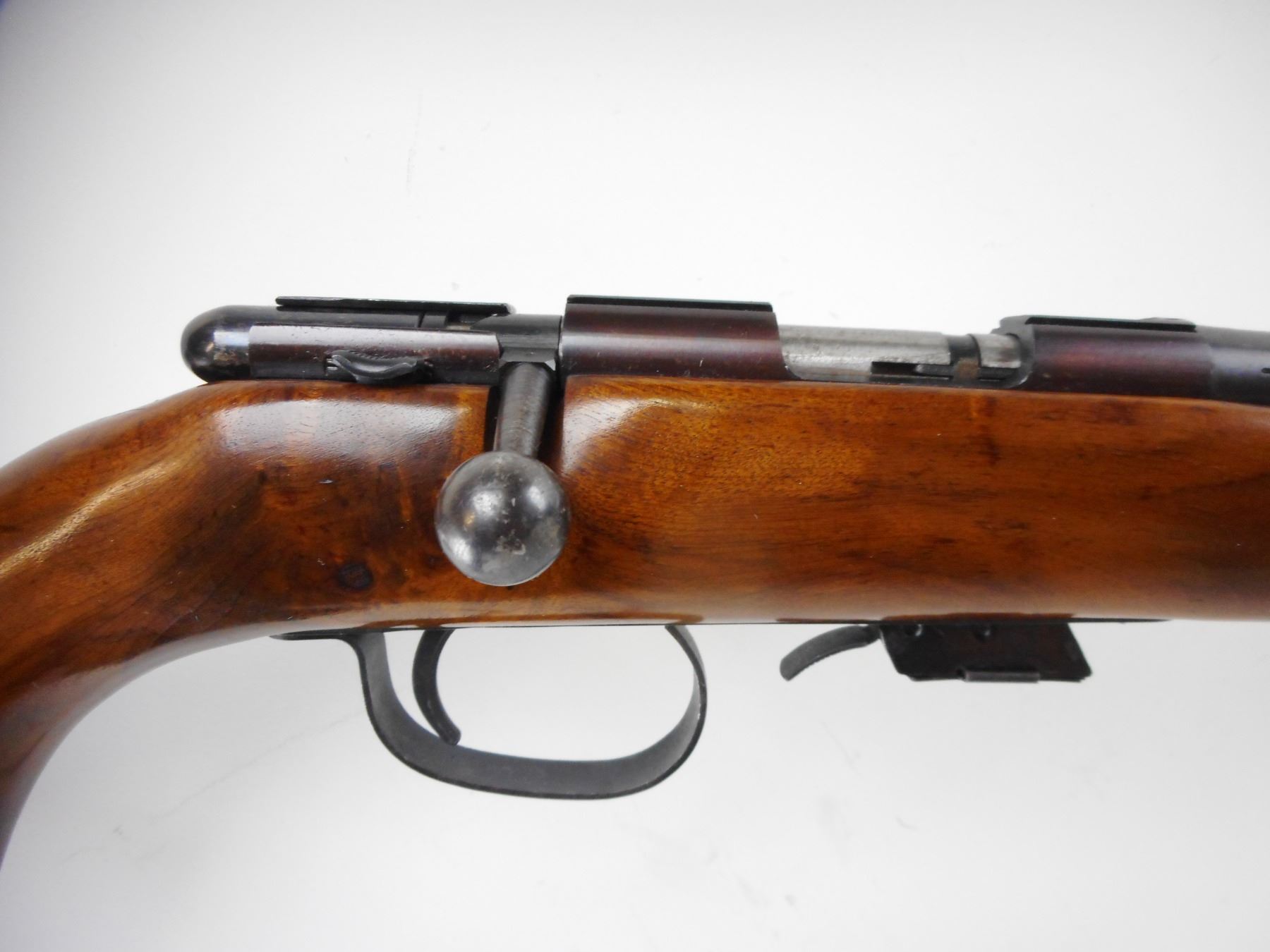 Model 171 CIL , MODEL: 171 , CALIBER: 22 LR - Switzer's Auction & Appraisal Service