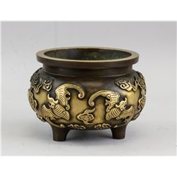 Chinese Bronze Bats Censer with Xuande Mark