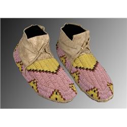 Sioux Woman's Moccasins.