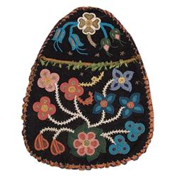 Woodland Cree Beaded Pouch.