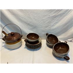 Pottery pot 6 plates 5 bowls