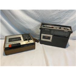 2 cassette players