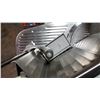 Image 8 : HOBART ELECTRIC FOOD SLICER AS IS PARTS ONLY