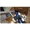 Image 2 : Box of pneumatic tools and grease gun