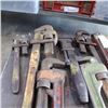 Image 2 : 7 PIPE WRENCHES