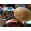 Image 2 : 4 WOVEN HANGING BASKETS